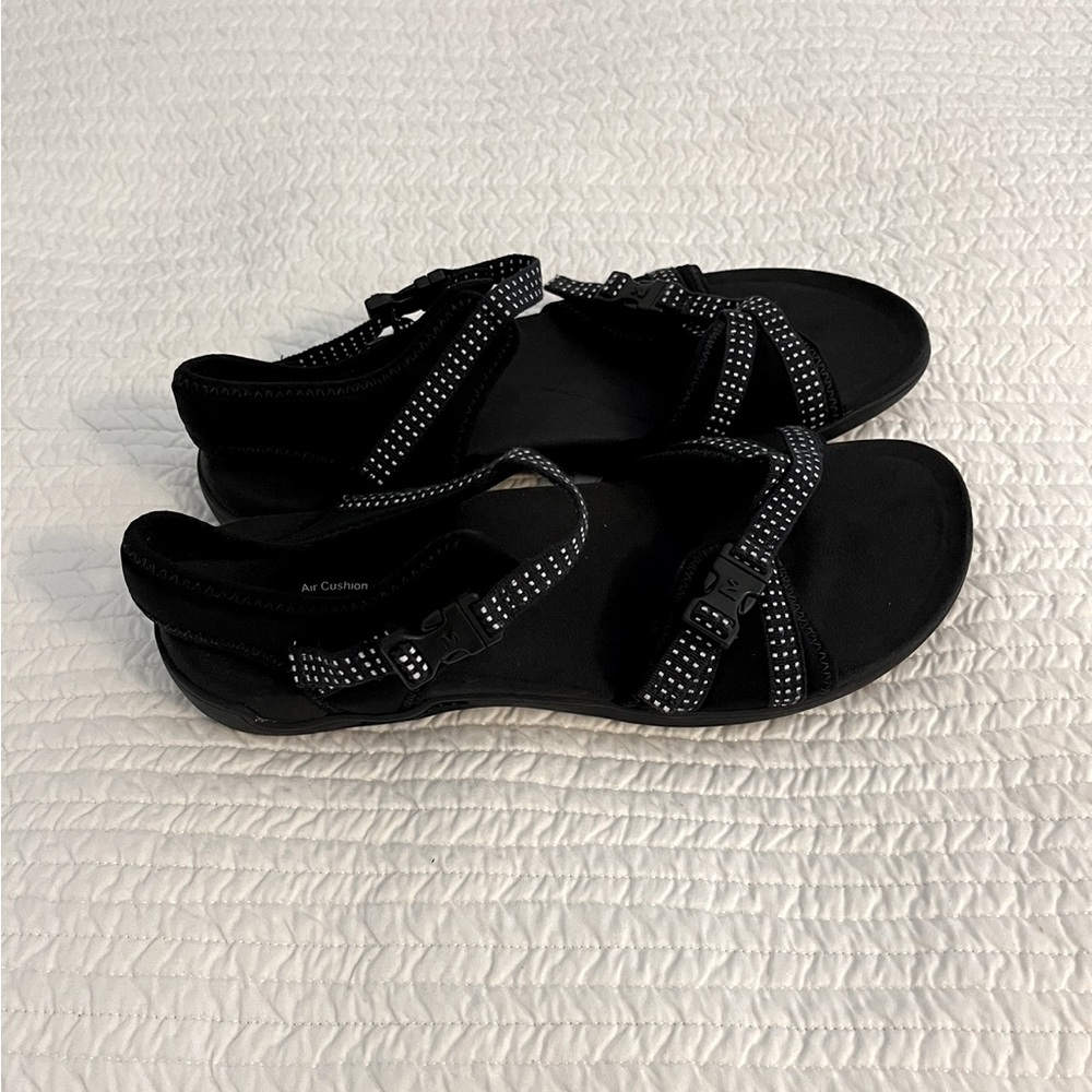 Merrell women’s sandal size 42